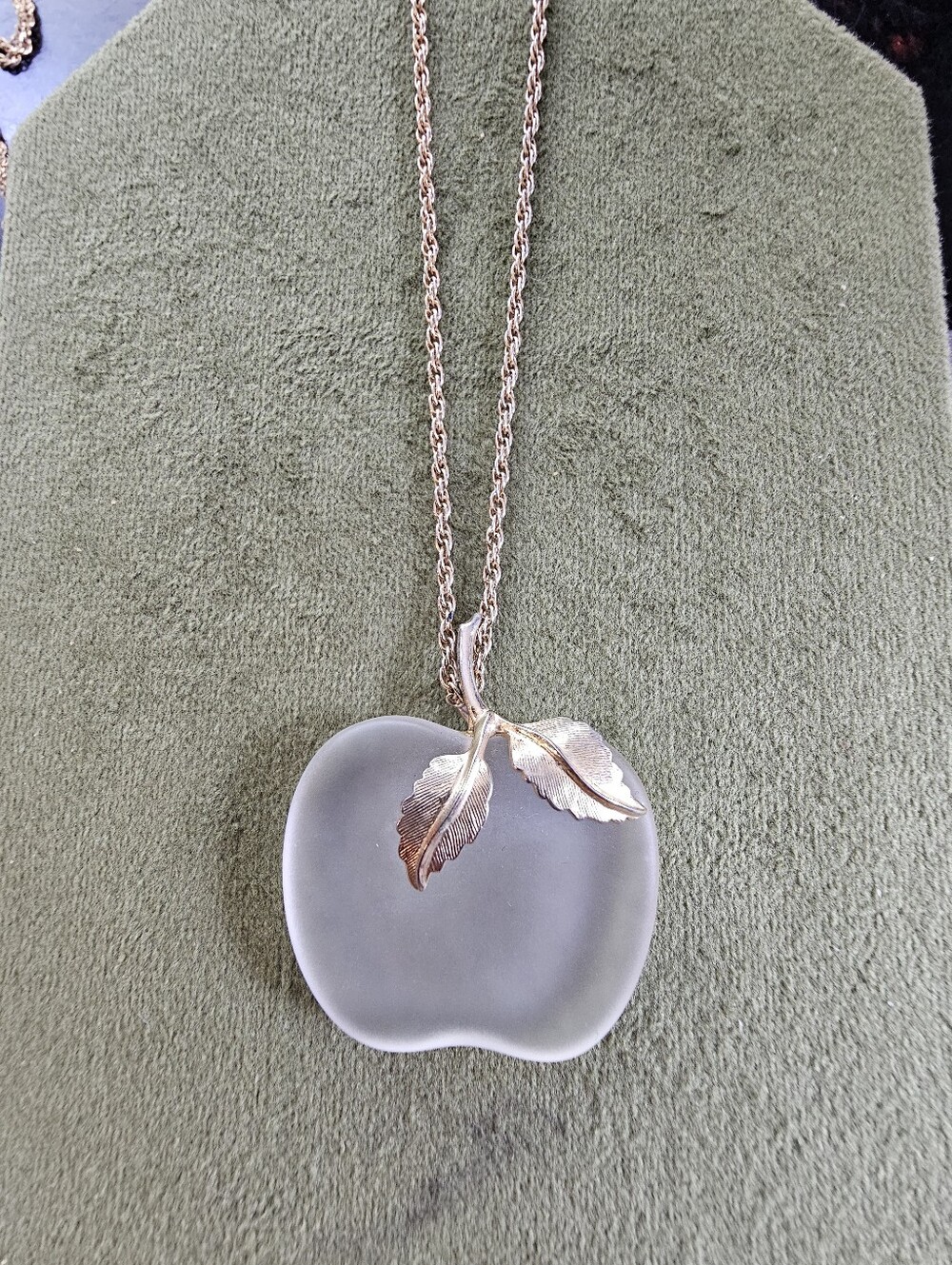Vintage Avon Necklace